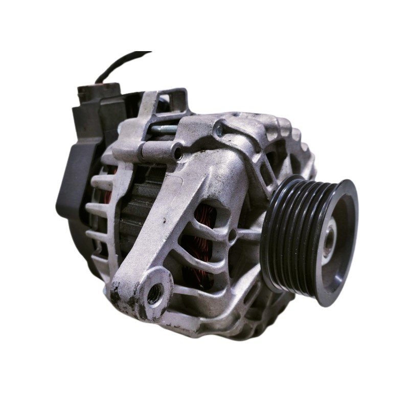 Recambio de alternador para hyundai i30 classic referencia OEM IAM 373002B101  