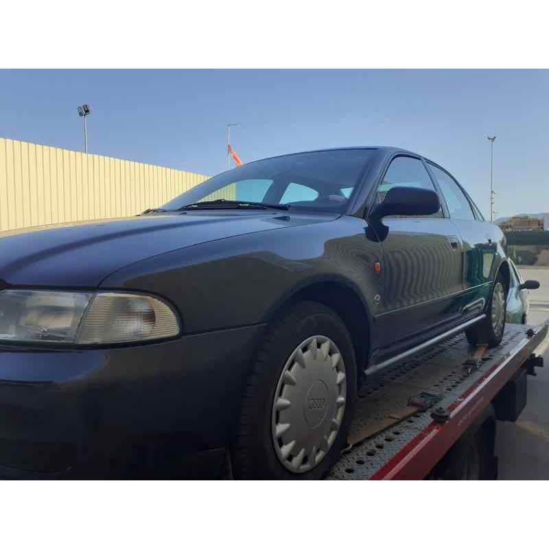 AUDI A4 BERLINA (B5)