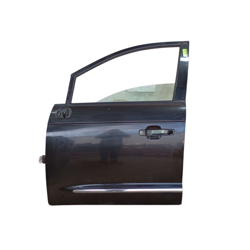 Recambio de puerta delantera izquierda para ssangyong rodius i 2.7 xdi referencia OEM IAM   