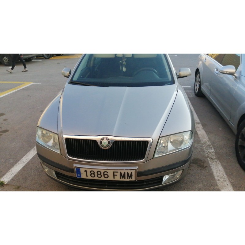 SKODA OCTAVIA BERLINA (1Z3)