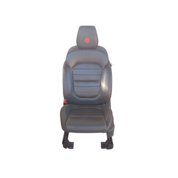 ASIENTO DELANTERO IZQUIERDO 