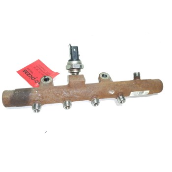 RAMPA INYECTORA 8200704212 