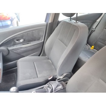 ASIENTO DELANTERO DERECHO 