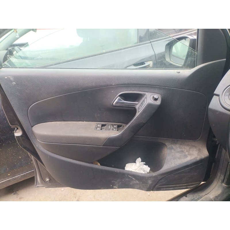 Recambio de guarnecido puerta delantera izquierda para volkswagen polo v (6r1, 6c1) 1.6 tdi referencia OEM IAM   