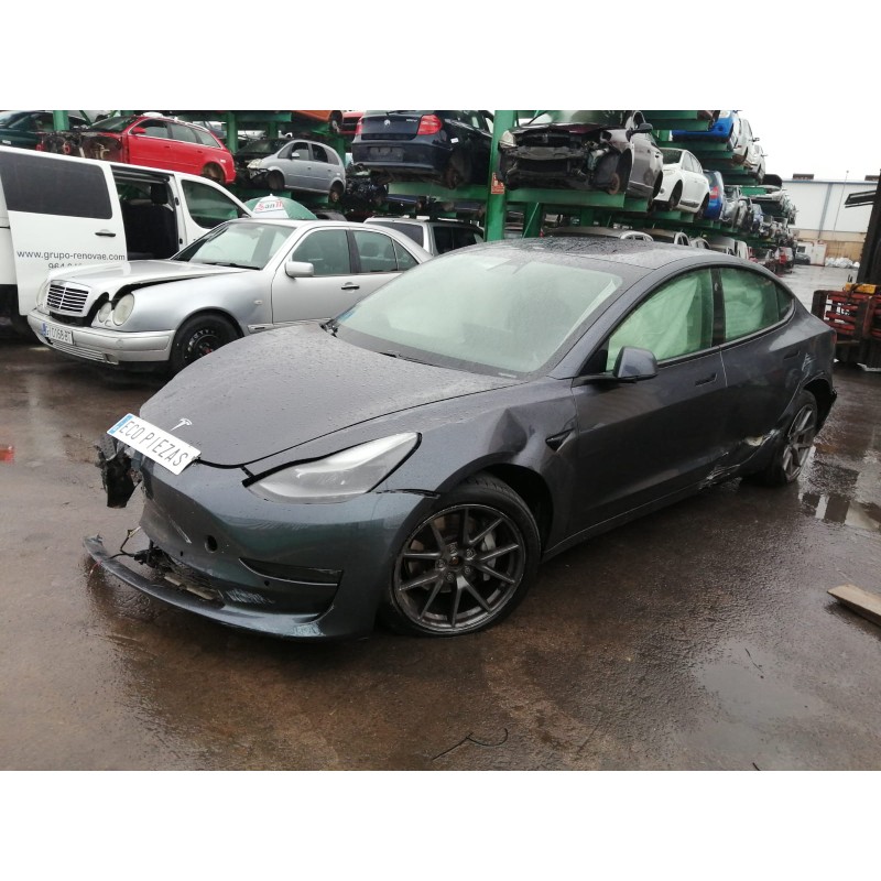 TESLA MODEL 3 (5YJ3)
