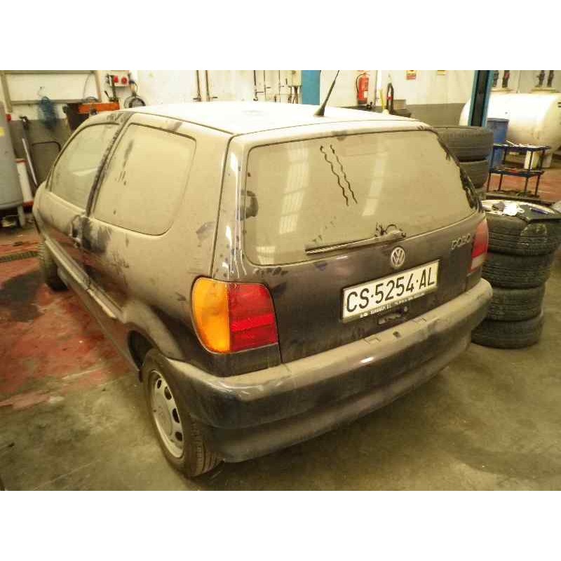VOLKSWAGEN POLO BERLINA (6N1)