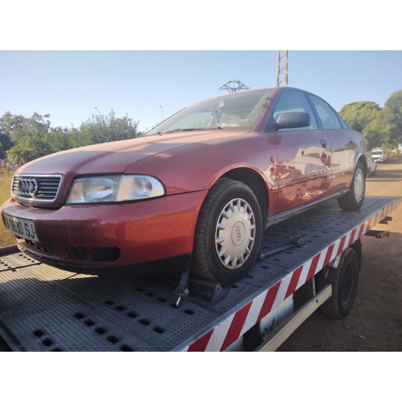 AUDI A4 BERLINA (B5)