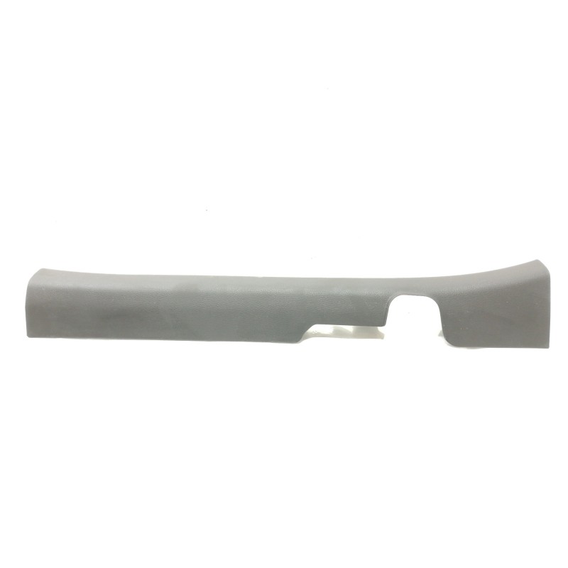 Recambio de moldura para hyundai kona sle 2wd referencia OEM IAM 85880J9000  