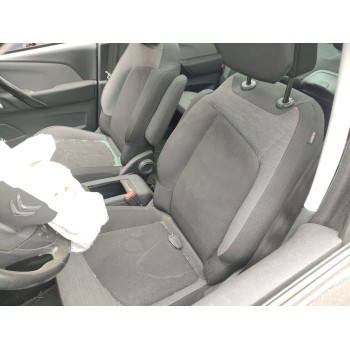 ASIENTO DELANTERO IZQUIERDO 