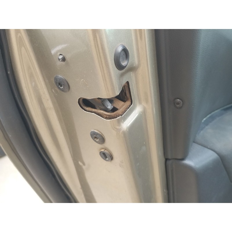Recambio de cerradura puerta trasera izquierda para peugeot 5008 (0u_, 0e_) 1.6 bluehdi 120 referencia OEM IAM 9800624080  