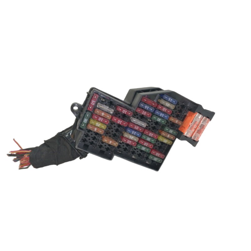 Recambio de caja reles / fusibles para volkswagen touareg (7la) tdi v10 referencia OEM IAM 7L0941828A  