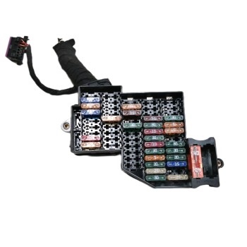 CAJA RELES / FUSIBLES 7P0941828C 7P0941824C