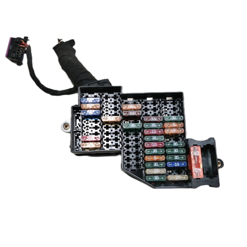 Recambio de caja reles / fusibles para volkswagen touareg (7p5) v6 tdi bluemotion referencia OEM IAM 7P0941828C  7P0941824C