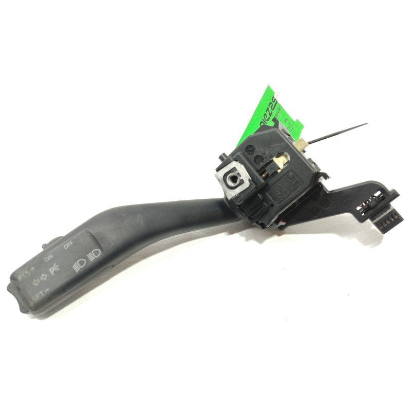 Recambio de mando intermitentes para skoda octavia berlina (1z3) 1.9 tdi referencia OEM IAM 1K0953513A CZK03 01103501