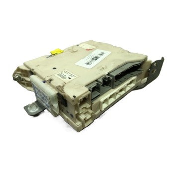 CAJA RELES / FUSIBLES 8273053050 94780W 