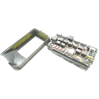 CAJA RELES / FUSIBLES AK6188 