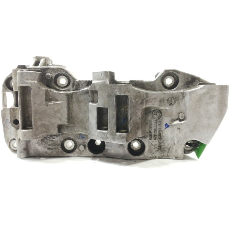 Recambio de soporte alternador para bmw x3 (f25) xdrive 20d referencia OEM IAM 1116850686305  