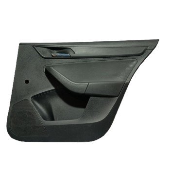 GUARNECIDO PUERTA TRASERA DERECHA 5JH867212 5JHSEC212CCI