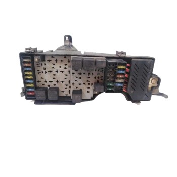 CAJA RELES / FUSIBLES 