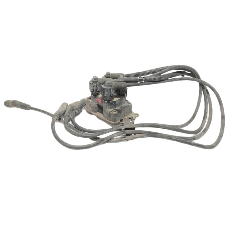Recambio de bobina encendido para ford fiesta berlina studio referencia OEM IAM 1018139 96BF12257AB 