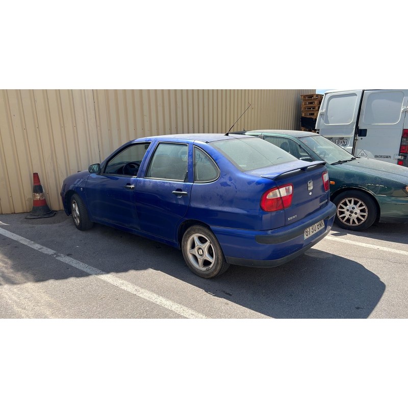 SEAT CORDOBA BERLINA (6K2)