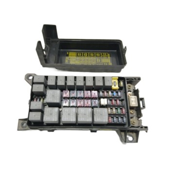 CAJA RELES / FUSIBLES 0K53H66760 