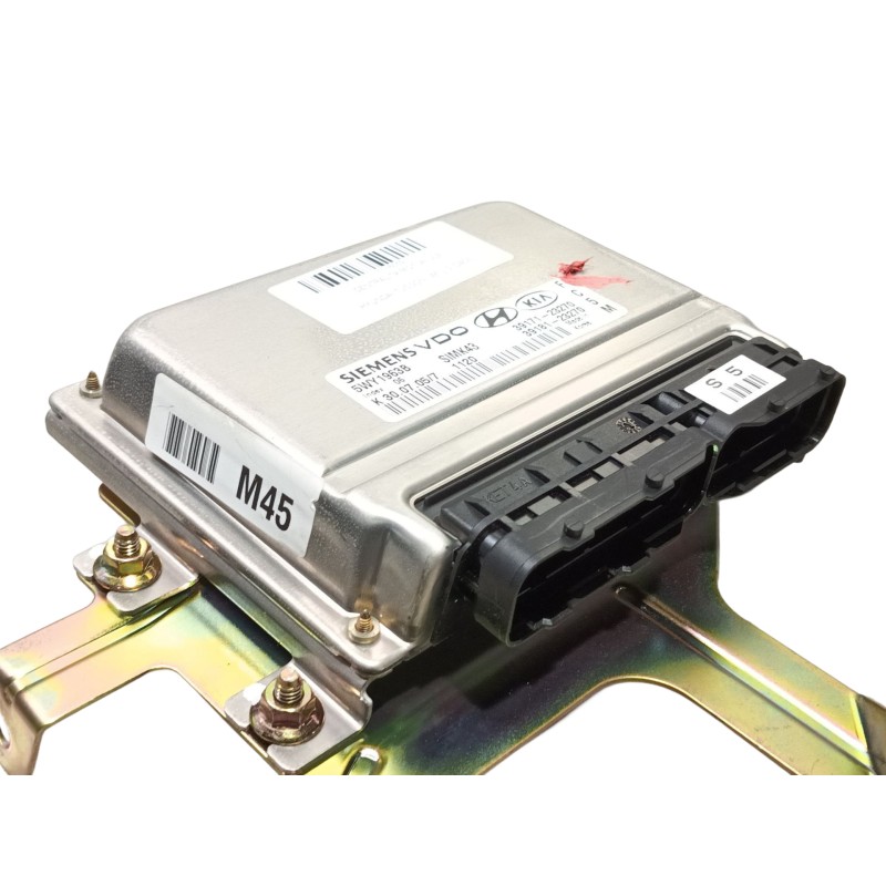 Recambio de centralita motor uce para hyundai tucson (jm) 2.0 referencia OEM IAM 3918123270 3917123270 