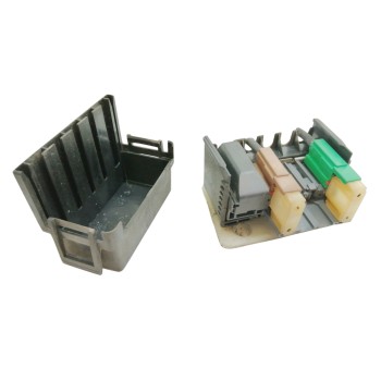 CAJA RELES / FUSIBLES 9656984480 