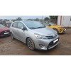 toyota verso (_r2_) del año 2013