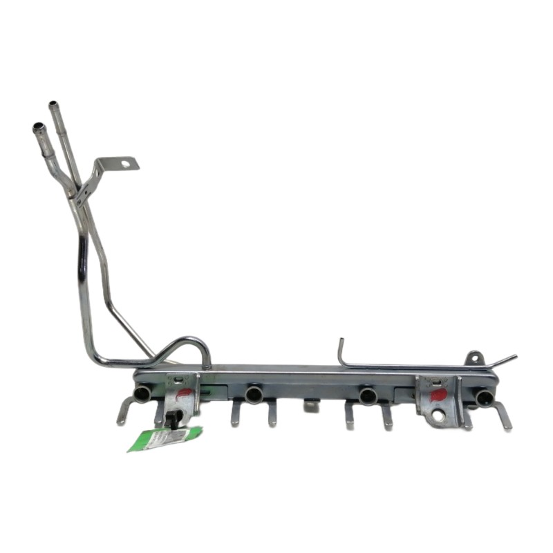 Recambio de rampa inyectora para suzuki jimny sn (fj) cabrio jlx referencia OEM IAM 1573054D00  
