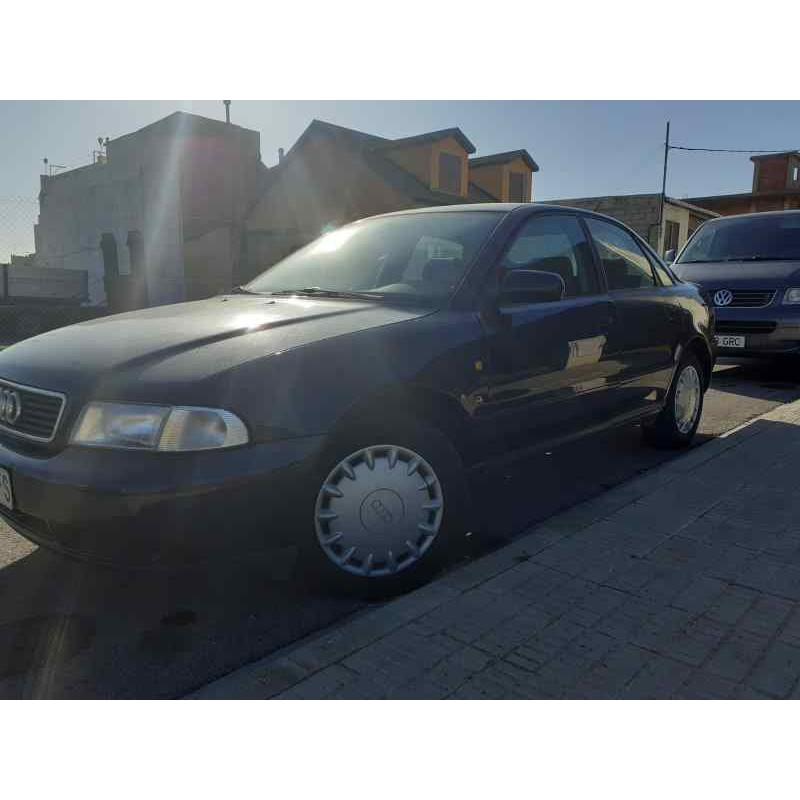 AUDI A4 BERLINA (B5)