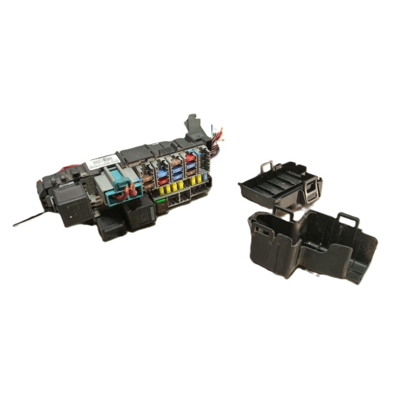 Recambio de caja reles / fusibles para volvo s60 ii (134) d3 referencia OEM IAM 30659282 DPN13800159HWB 30659288