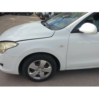 ALETA DELANTERA IZQUIERDA 663112R030 