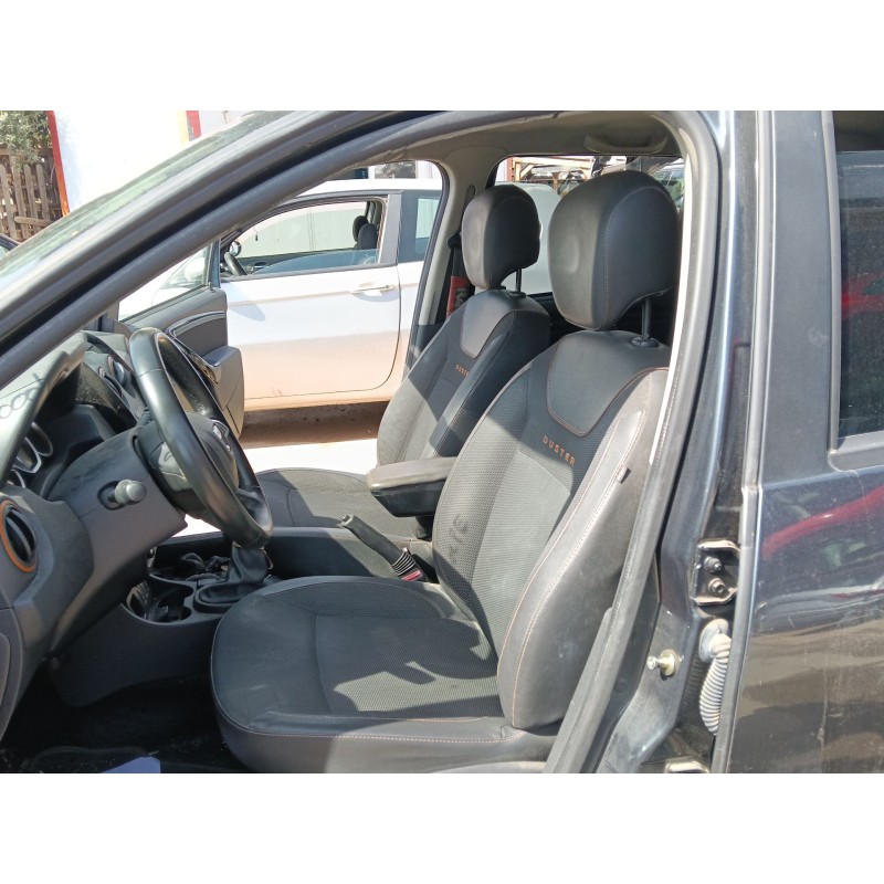Recambio de asiento delantero izquierdo para dacia duster (hs_) 1.5 dci referencia OEM IAM   