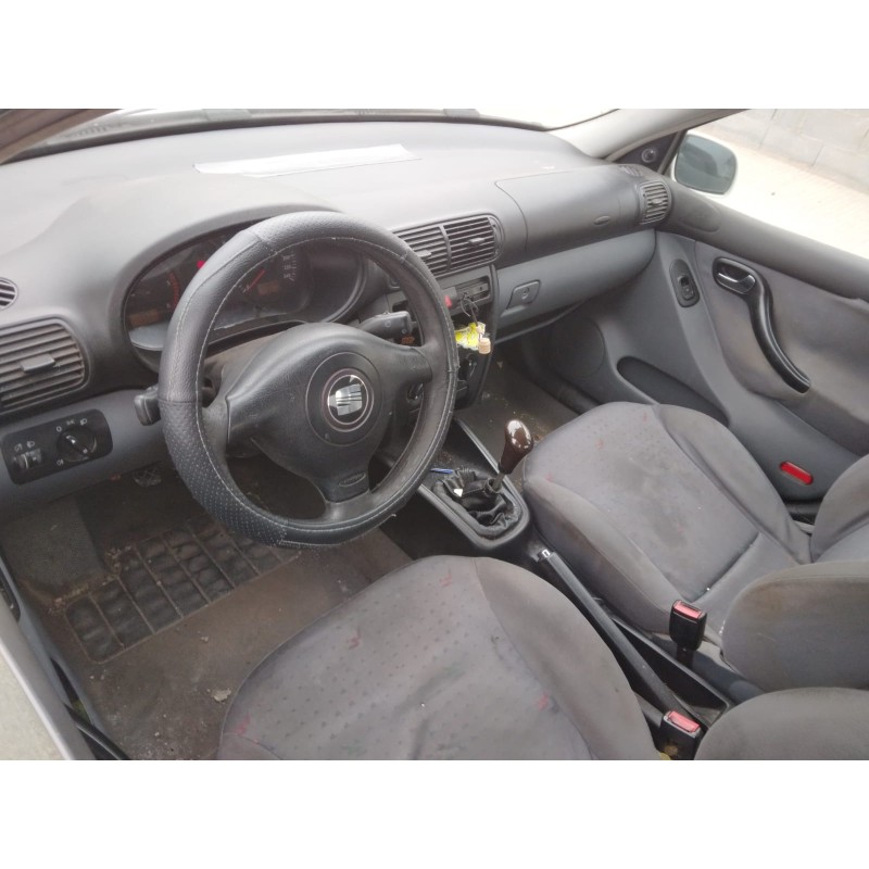 SEAT TOLEDO (1M2)