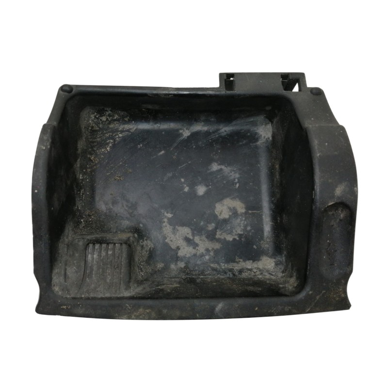 Recambio de cenicero para mercedes-benz clase c (w203) berlina 220 cdi (203.006) referencia OEM IAM A2036800130  