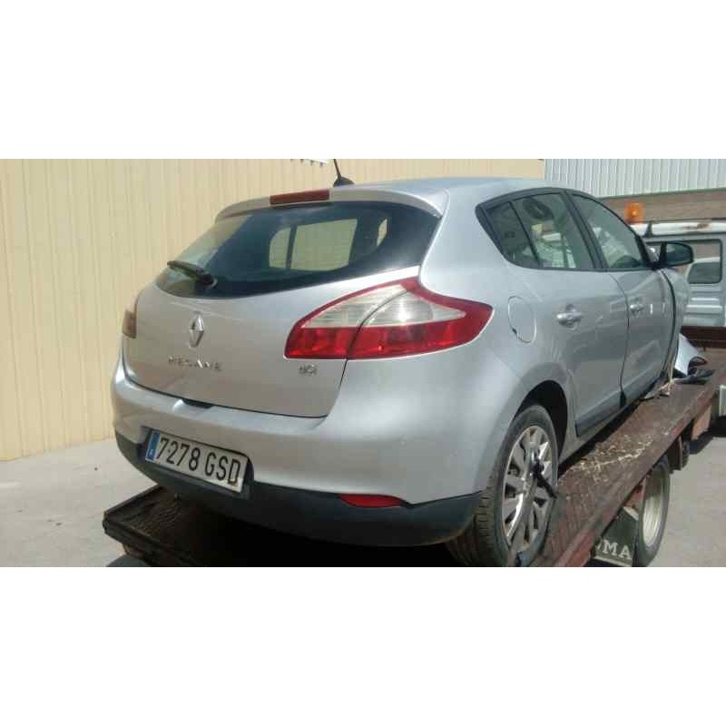 RENAULT MEGANE III BERLINA 5 P
