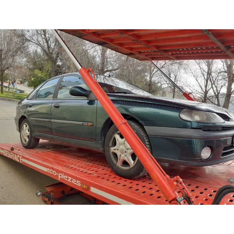 RENAULT LAGUNA (B56)