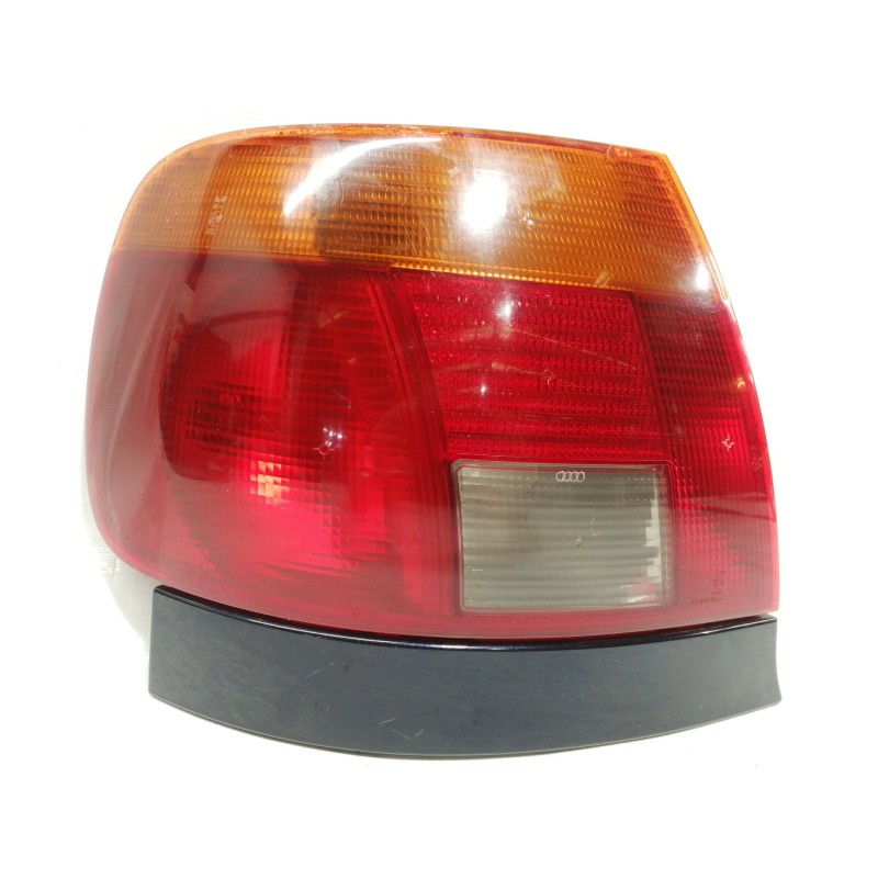 Recambio de piloto trasero izquierdo para audi a4 berlina (b5) 1.9 tdi referencia OEM IAM 8D0945111A 8D0945095A 