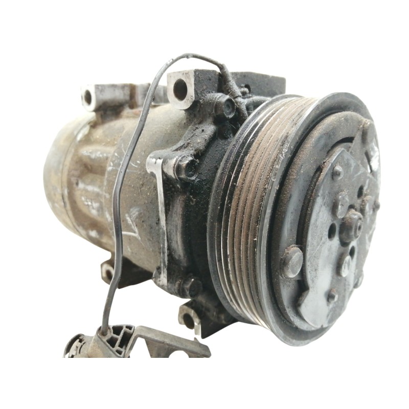 Recambio de compresor aire acondicionado para volvo v40 familiar 1.9 turbodiesel referencia OEM IAM 7700872159  