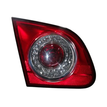 PILOTO TRASERO IZQUIERDO INTERIOR 3C5945093C 27560102 ZSB3C5945093C