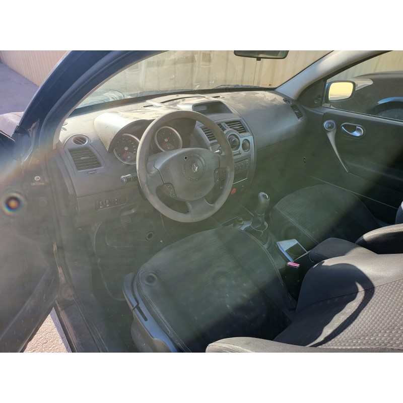 RENAULT MEGANE II BERLINA 3P