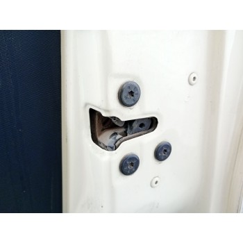 CERRADURA PUERTA DELANTERA DERECHA 805020401R 