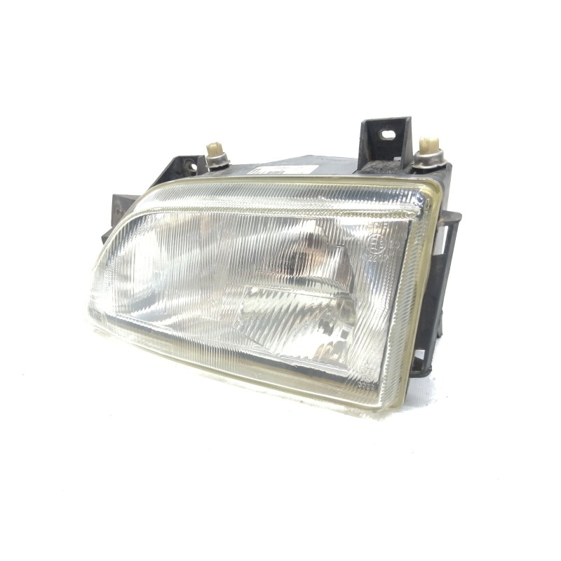 Recambio de faro izquierdo para ford escort berlina referencia OEM IAM 67618979 VALEO 67618979