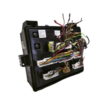 CAJA RELES / FUSIBLES 110505 A120 0119 0120