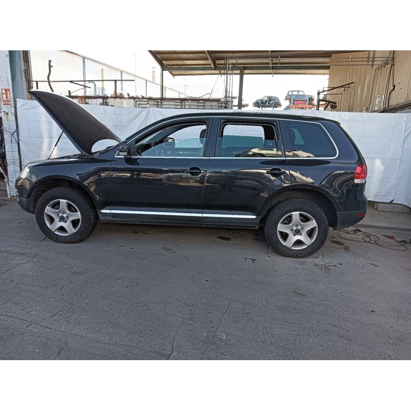 VOLKSWAGEN TOUAREG (7LA)