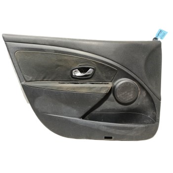 GUARNECIDO PUERTA DELANTERA IZQUIERDA 809010439R 