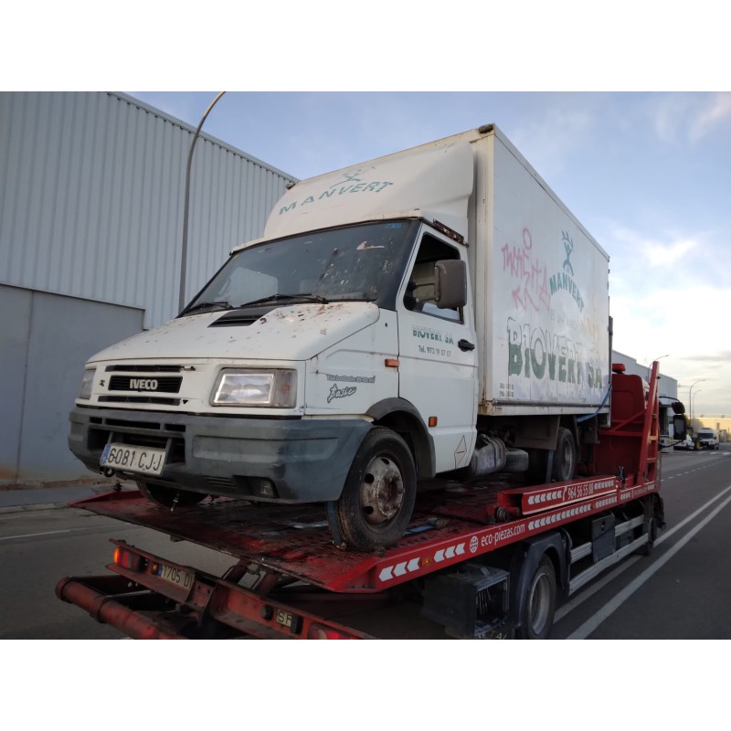 IVECO DAILY CAJA ABIERTA / VOLQUETE