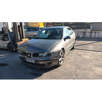 SEAT LEON (1M1)