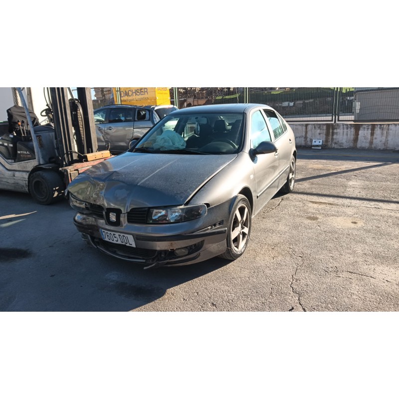 SEAT LEON (1M1)
